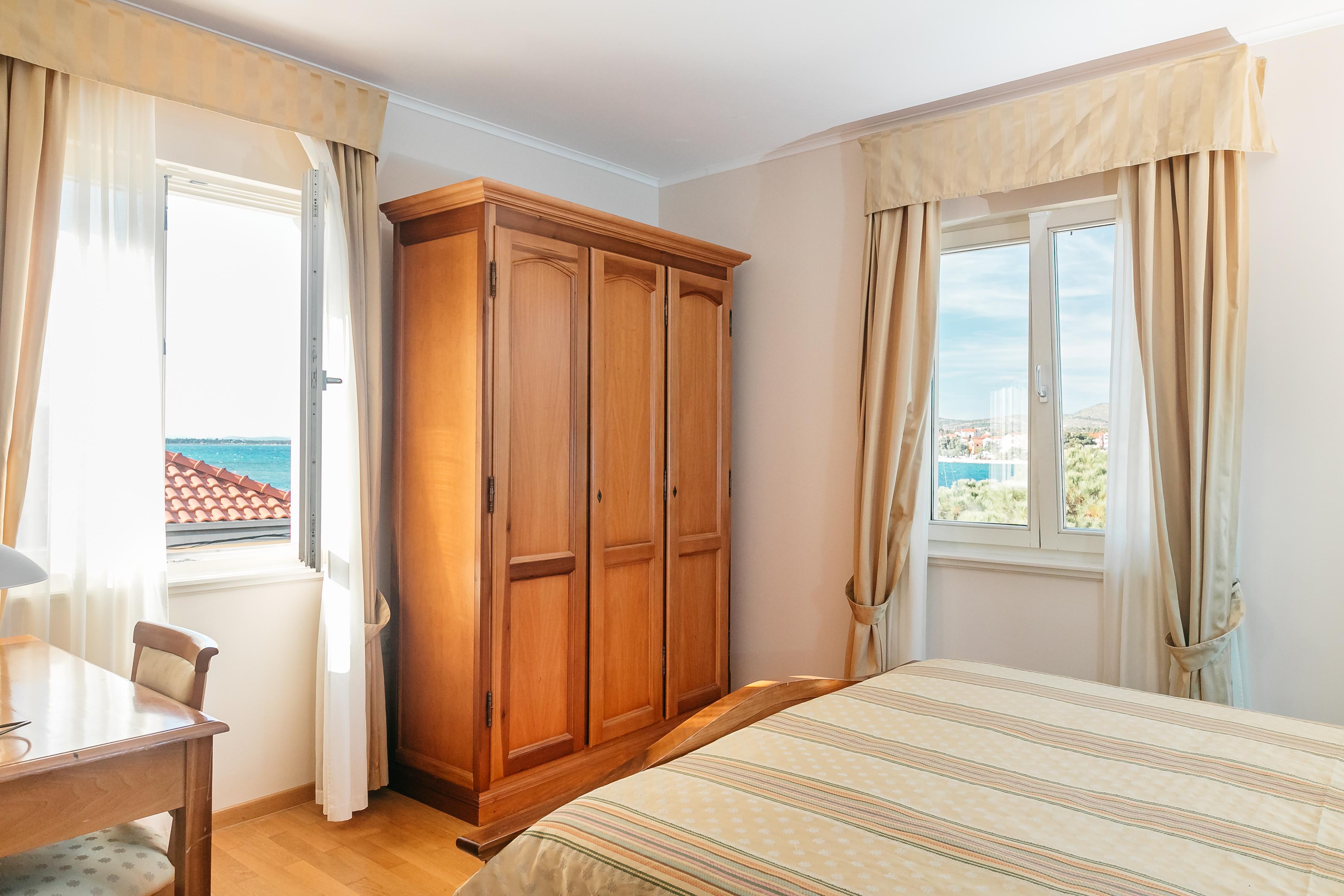 Hotel Spongiola Krapanj Bagian luar foto